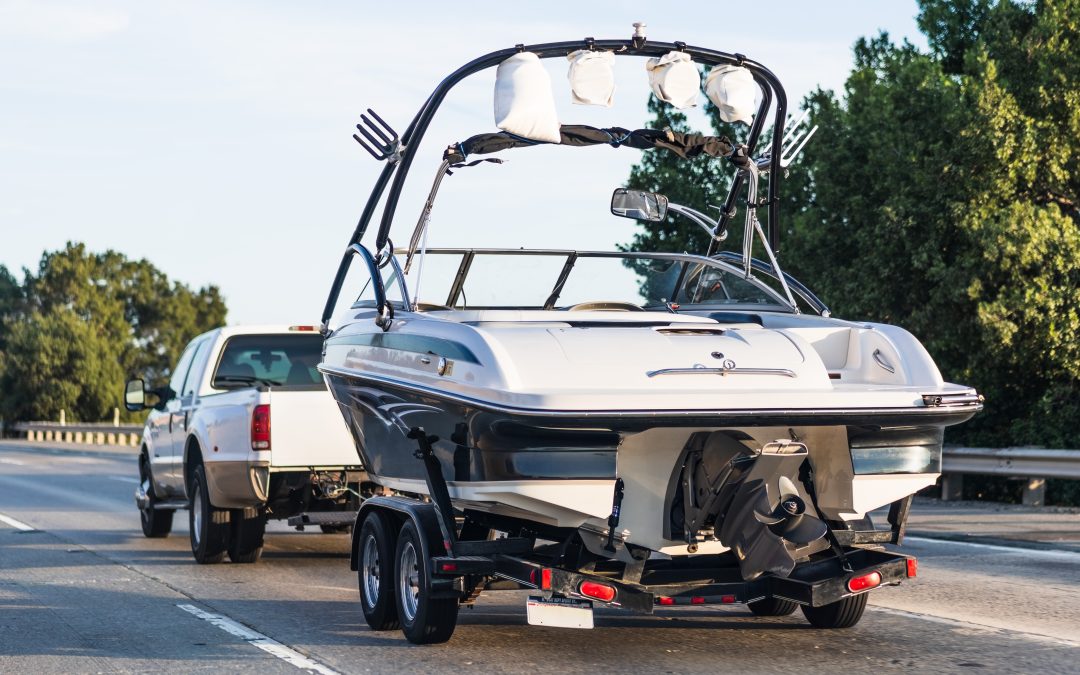 Pourquoi faire appel à un professionnel pour le transport de bateau depuis Mandelieu-La-Napoule ?