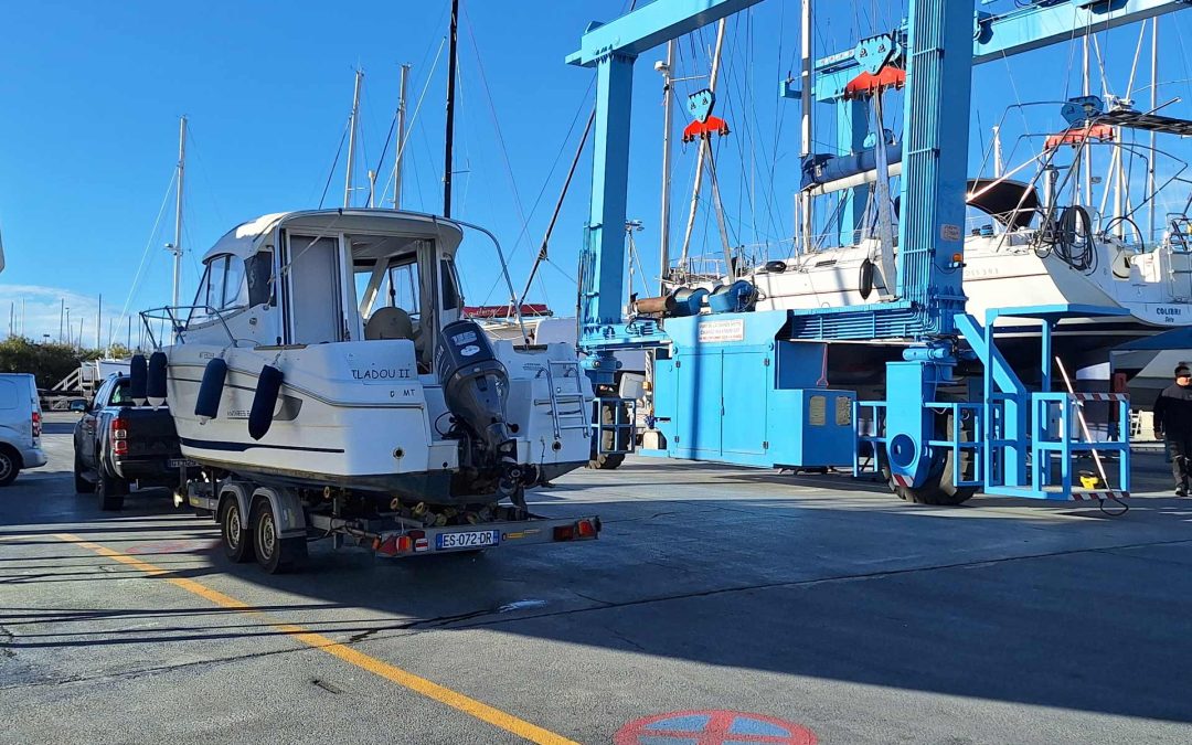 Transport de bateaux à partir du port de Bastia : conseils pour un convoyage sécurisé